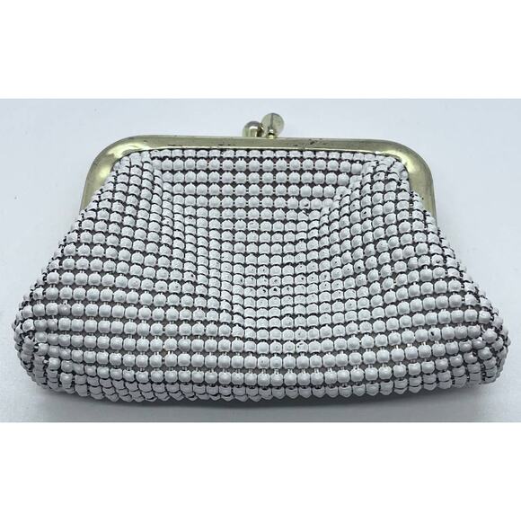Vintage Whiting & Davis White Enamel Mesh Coin Purse - Picture 9 of 10